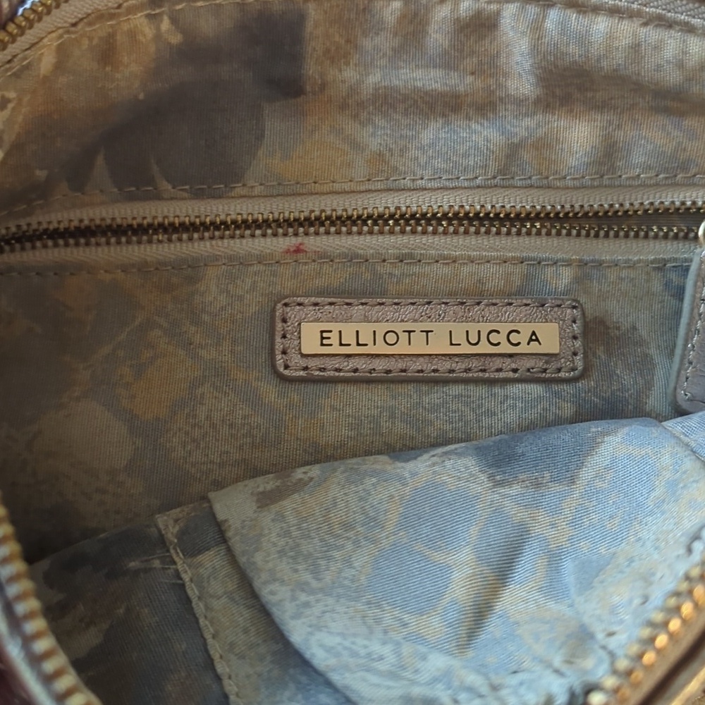 Elliott Luca Woven Crossbody - Picture 12 of 12